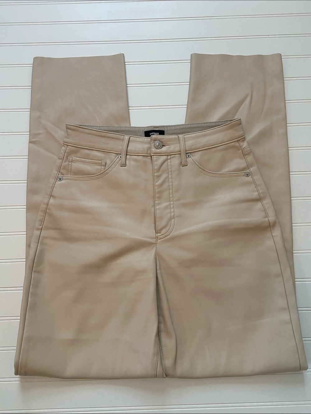NWOT Retro Express Tan Faux Leather High Rise Straight Leg Pants Woman’s 4L